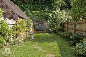 Photo 22- click for photo gallery